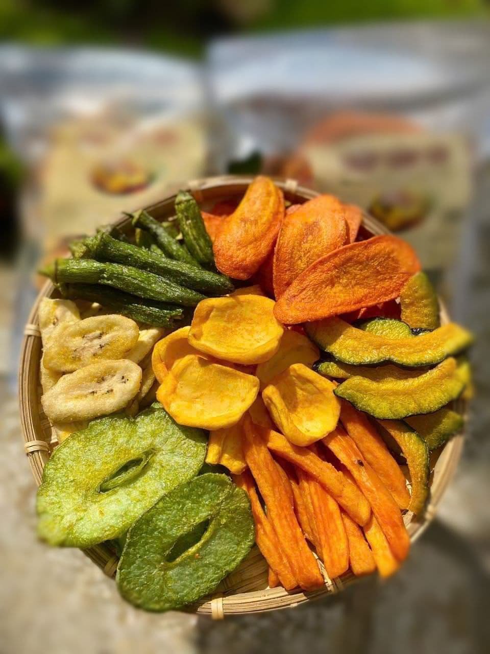 Mixed Vacuum Fried Vegetable Chips